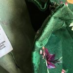 H&M  High Rise, Floral, Side Zip, Dressy Capri Pants, Green, Pink, White, Size 16 Photo 7