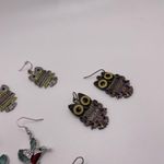 Hummingbird Lot Of 4 Women’s Costume Earrings Pierced Dangle Drop Owl, , Peacock Photo 4