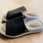 Taryn Rose Leila Black Leather Platform Slide Sandal Women's size 9m Beach Girly Photo 1