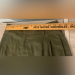 Aritzia Tna Gunmetal Green Organic Cotton High Waist Pleated Granite Shorts Sz 6 Photo 3