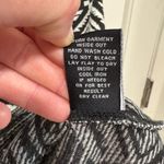 Sharagano A-Line Mini Dress Sleeveless Pockets Zipper Black/White Flowy Size 2 Photo 6