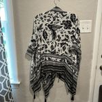 Vince Camuto Cover Up Floral Tropical Print One Size Photo 4