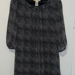 Francesca's Francesca’s Collections 3/4 Sleeve Knee Length Black & White Dress T14* Photo 0