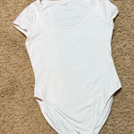 Old Navy  Timeless Classic Double Lined White Baby Tee Body Suit - Medium Photo 0