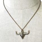 Freedom silver tone bull head cow skull pendant necklace Photo 1