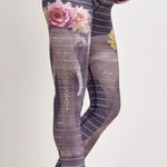 Teeki  Love The Elephant Leggings Photo 0
