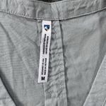 Kuhl  Short Sleeve Shirt Medium Hadley Button Up Lightweight Style 8009 Mist Grey Photo 2