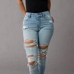 American Eagle  Sz 8 LONG Curvy Hi Rise Jeggings Light Wash Distressed Photo 0