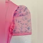 Everlynn Apparel Puffed Satin Sleeve Size Small NWT Color Pink Round Neck Photo 3