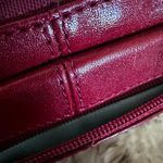 Hobo International Hobo crossbody in polished leather with inside dividers for cards, pockets Photo 7