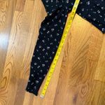 Kirious  LA Women’s Large Black Floral Ruffle Thermal Knit Long Sleeve Crop Top Photo 4