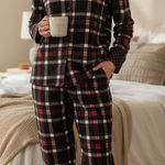 Vera Bradley NWT Women's Notch Collar PJ Set Small Red Muti Photo 0