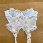 Pretty Little Thing  - Broderie Frill Edge Bandeau Corset Top in White & Pink Photo 1