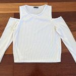 ZARA | Cold Shoulder White Ribbed Long Sleeve Top Medium Lightweight Photo 0