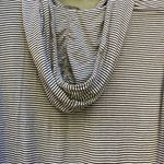 Brandy Melville Pullover Hoody Pinstripe Photo 4