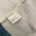 Cream infinity scarf Photo 1