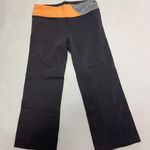 The North Face Capris Yoga Pants Photo 6