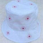 NWOT EltaMD White and Pink Floral Bucket Hat Photo 3