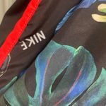 Nike  Dri-Fit Running Shorts Size Small Black Floral Liner Athletic Sports Tempo Photo 3