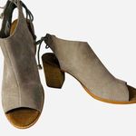 Toms Tom’s Women’s Suede Mule Heels Size 9 Photo 0