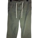 Vuori Women's Cropped Wide-Leg Pants M Army Green Casual Relaxed Fit Photo 0