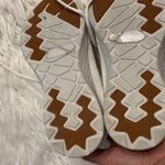 Vionic  Athletic Shoes size 8.5 excellent condition color white see all photos Photo 7