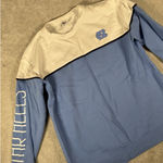 Champion  UNC Tar Heels Women's S Sweatshirt Crewneck Blue Carolina Spellout Photo 0