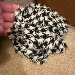 Black and white plaid Decorative Brooches/Pins Photo 0