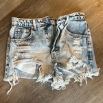 Impressions  Denim Distressed Shorts Light wash Photo 0