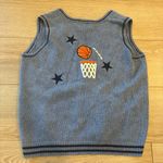 American Vintage Vintage Mandal Bay Women’s Novelty Basketball Embroidered Vest Sweater Size S Photo 2