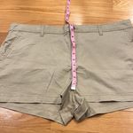 A New Day  women’s stretch shorts size 18 . Photo 4