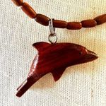 Wood beaded dolphin pendant necklace Brown Photo 7