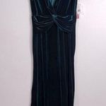 Bloomingdale’s Aqua V Photo 3