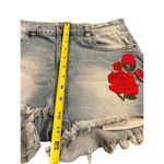 Urban Heritage  high rise red roses embroidered shorts Jeans size 9 Photo 8