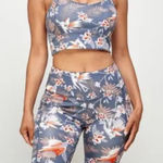 O to S‎ Floral Activewear Set Blue Size M Photo 0