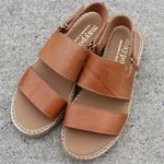 Maypol  Women's Brown Leather Flat Sandals Sz 8 (38) Photo 6