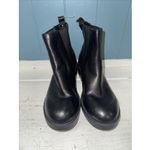 Steve Madden Gloryy Chelsea Boot Black Leather Pull On Ankle Bootie Size 7.5 Photo 2