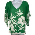 White House | Black Market WHITE HOUSE BLACK MARKET Green White Floral V Neck Kimono Sleeve Top NWOT XS Photo 1
