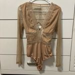 Lulu’s Casita Beige Sheer Lace Long Sleeve Bodysuit Tan Size L Photo 2