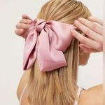 Women’s Dusty Pink Oversized Silky Soft Satin Elegant Hair Bow clip Coquette Y2K Photo 0