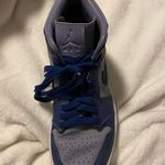 Jordan  Sneakers Photo 1