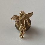 Vintage Gold Tone Guardian Angel Pin Photo 0
