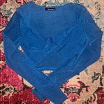 Olivaceous Long Sleeve Photo 0