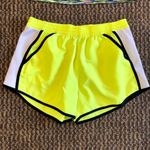 Zone Pro Colorful Top and Bright Yellow Shorts Womens L Used 2 Pieces Photo 3