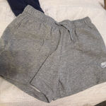 Nike  shorts  Photo 0