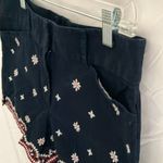 Loft  outlet- Navy red/white embroidered flower pattern- size 6 Photo 6