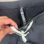 Vuori  Pants Large Dark Gray Women’s Ankle Athletic Pant Photo 4