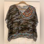 Savanna Jane Camouflage & Multi Color Embroidered Small Poncho Top. 2090 Green Size undefined Photo 0