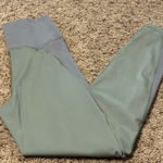 Aerie Offline by  Women’s leggings green Size Large. 7/8 Photo 0