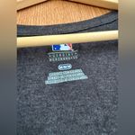Genuine Merchandise New York Yankees Charcoal Glitter V-Neck Tee Photo 2